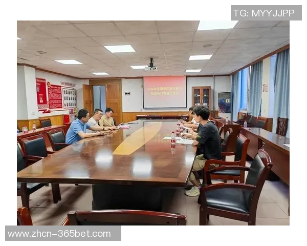 小桥谈球队防守提升秘诀强调沟通与转换进攻的默契配合