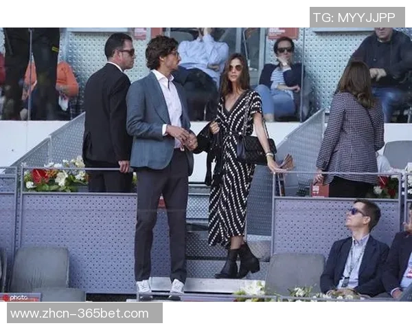 恭喜桑切斯迎来女儿女友年轻11岁两人感情甜蜜刚开始